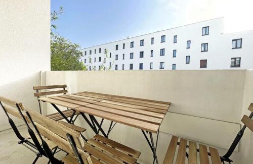 Wiederitzsch Apartment | L21-Apartment Leipzig Nord, 3 Zimmer, 8 Personen, Standardisierte Ausstattung, ideal für Reisende, Pendler, Familien