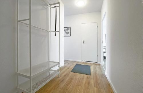 Wiederitzsch Apartment | L21-Apartment Leipzig Nord, 3 Zimmer, 8 Personen, Standardisierte Ausstattung, ideal für Reisende, Pendler, Familien