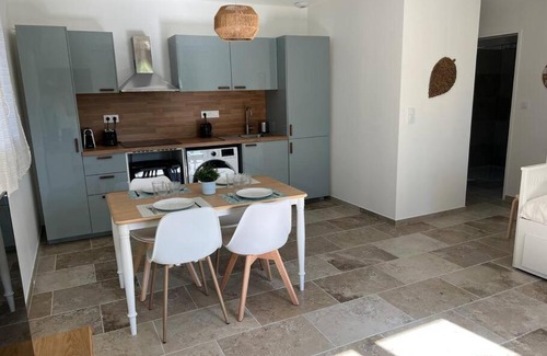Loriol-du-Comtat House | La Bastide d’Elma - CLIM - WIFI
