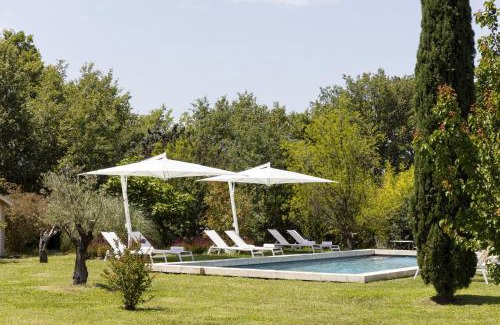 Aix-en-Provence House | La Bastide de Damien, 5 clefs Demeure d'Exception et Table Remarquable dans le guide Teritoria, JACUZZI Privatif, Cuisine étoilée Dominique Frérard
