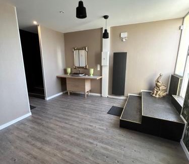 Maizieres Bed & Breakfast | la Bastide du Laizon & Spa