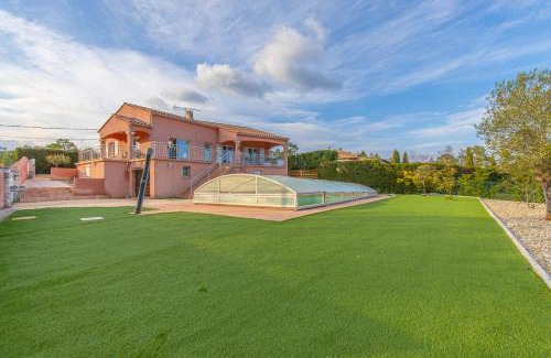Banne Villa | LA BASTIDE DU MAZEL