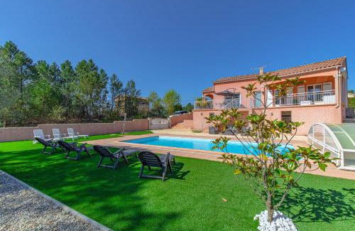 Banne Villa | LA BASTIDE DU MAZEL