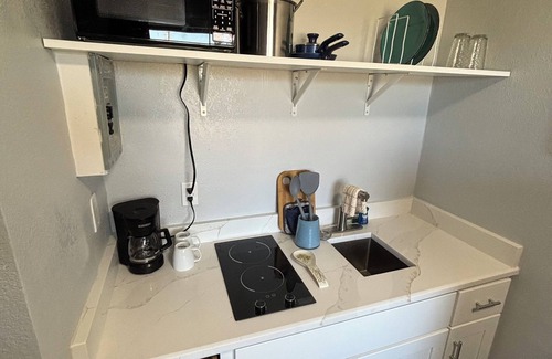 Seabreeze Park Hotel | La Bella Oceanfront Inn