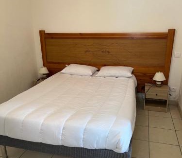 Trebas Apartment | La belle vue - piscine - clim