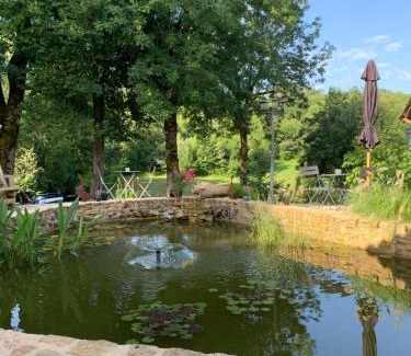 Montclera House | La biche au bois piscine chauffee jacuzzi