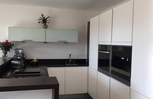 Pont de Vivaux Apartment | La Bonne Mère Dans les Yeux - Appt T3 Marseille 10ème