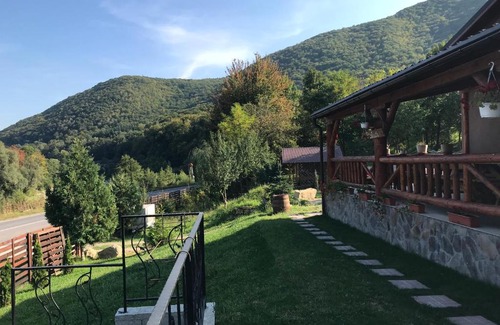 Tirgu Ocna House | La Butuci