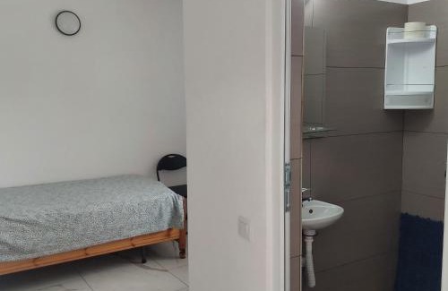 Ramnicu Valcea House | La Căsuță