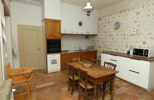 Le Pin House | LA CHARTREUSE DE LA SYLVE BÉNITE, family home