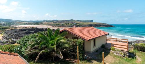 Cabo de Ajo House | La Cabaña de la playa