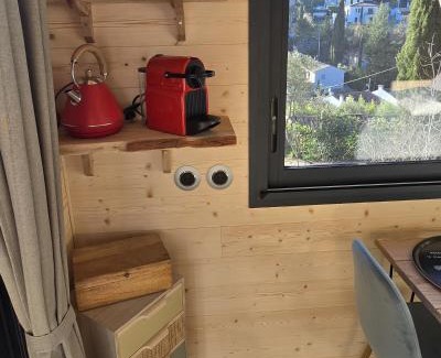 Nord Bed & Breakfast | La Cabane Aixoise Piscine & Jacuzzi