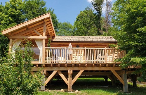 La Bussiere-sur-Ouche Cabin | La Cabane du Domaine des Ecus d'Or
