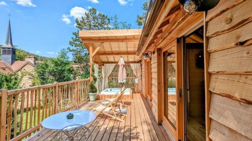 La Bussiere-sur-Ouche Cabin | La Cabane du Domaine des Ecus d'Or