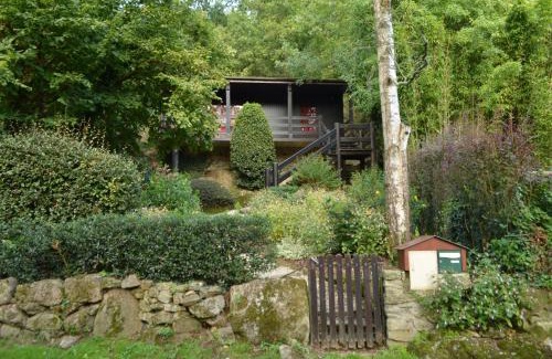 Saint-Laurent-sur-Sevre House | La Cabane du Commandeur