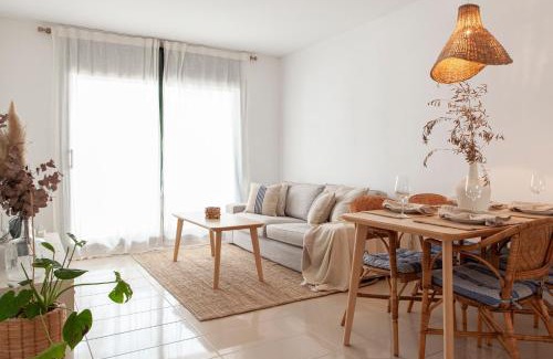 Miami Platja Apartment | La Cala Azul - con piscina y WiFi