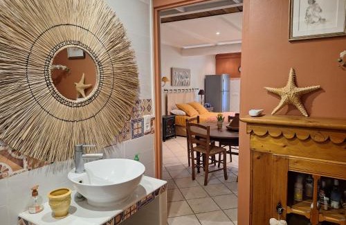 Calvisson Apartment | La Cartagène - charmant appartement entouré de nature