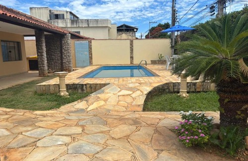 Palmeiras House | La Casa Amarela - Toda Novinha