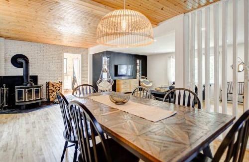 Sainte-Lucie-des-Laurentides House | La Casa del Plage - Spa privé et Hamak
