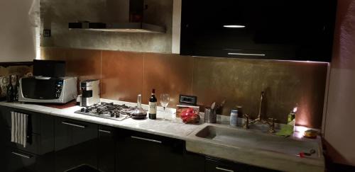 Pisa City Centre Apartment | La casa con piscina riscaldata interna ANNA LUXURY GARDEN