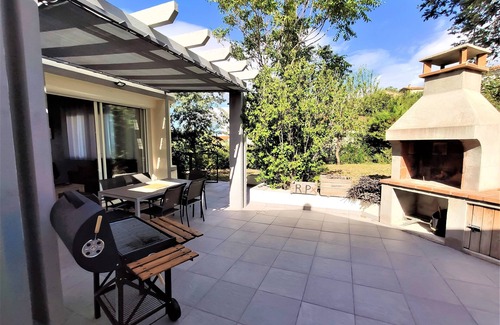 Llauro Villa | "La Casa De La Font" classified * near Céret and Thuir private parking