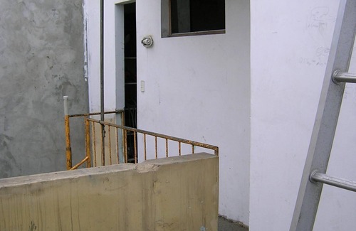 Magdalena del Mar House | La casa de Martín. casa tranquila en un barrio residencial