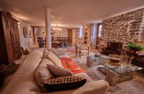 Muggio Hotel | "La Casa dei Gelsi" - Panorama Lodge MONTE GENEROSO