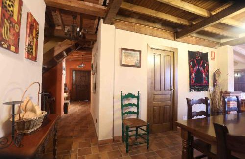 Fuente el Sauz House | La Casa del Abuelo Simón
