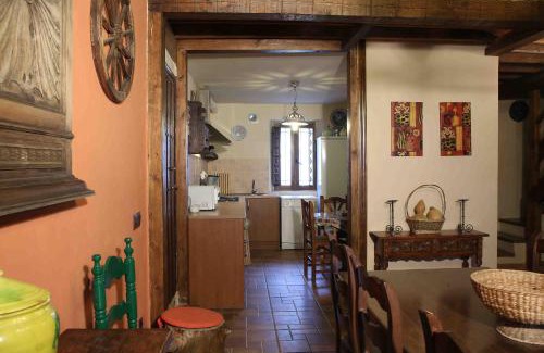 Fuente el Sauz House | La Casa del Abuelo Simón
