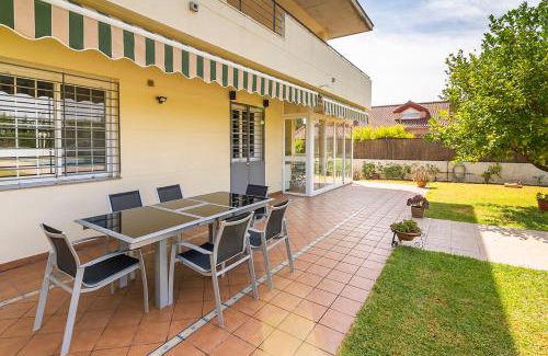 Distrito Norte Sierra House | La casa del olivo en Córdoba