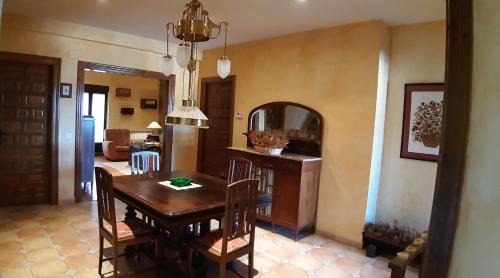 Fermoselle House | La Casa del Regidor