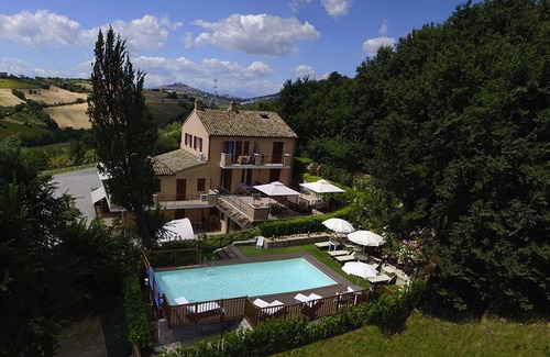 Capodarco Apartment | La casa di Carla Country House Pool and WI Fi Free-STUDIO at 3 km. the sea