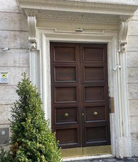 Rione XVI Ludovisi Apartment | La casa di Nina in Via Veneto