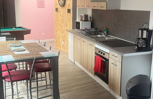 Lallaing House | La casa di Vito is the perfect place to spend time with family and friends.