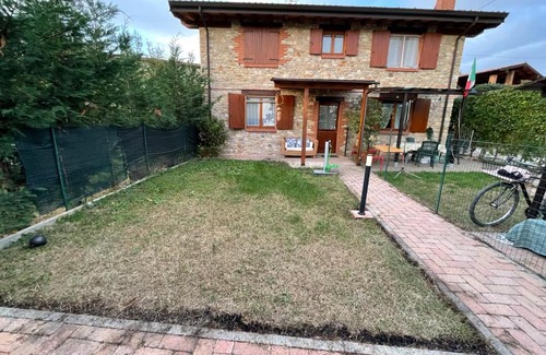 Bassano Sotto Apartment | La casa in sasso