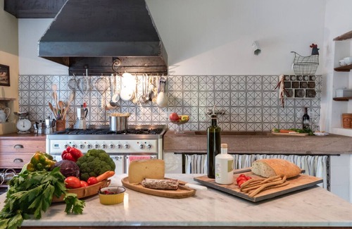 Catignano Villa | La Casa nei Vigneti 10, Emma Villas