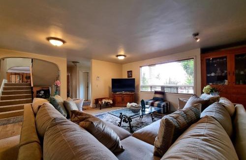 Chapultepec House | La Casa Rosa