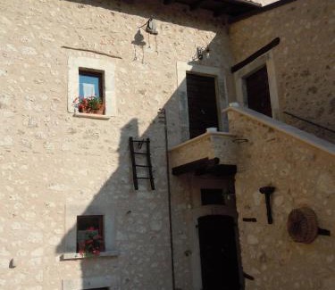 Santo Stefano di Sessanio Apartment | La Casa Sù Le Dimore Del Borgo