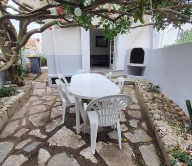 Le Grand Large House | LA CASEBLANQUE Maison près de la plage : Wifi-Clim-Barbecue