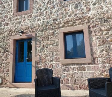 Allai House | La casetta azzurra