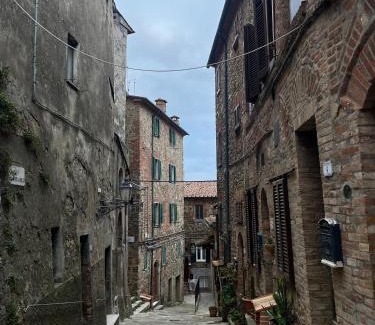Chiusdino Apartment | La Casetta di Nonno Mario