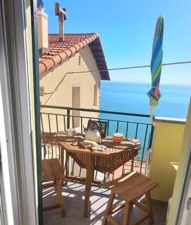 San Bernardino House | La casetta sul mare