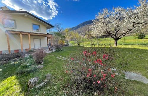 Quart Apartment | La Casina di Oscar ad AO V Combe VDA QUART 0014 e 00I6