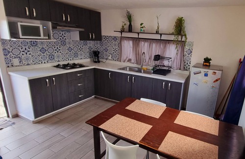 Texcoco de Mora Apartment | La casita azul (whole house)