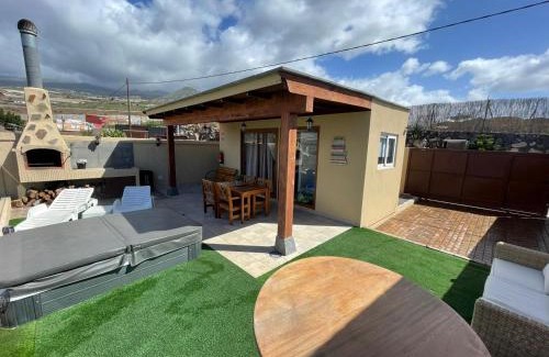 Piedra Hincada House | La Casita