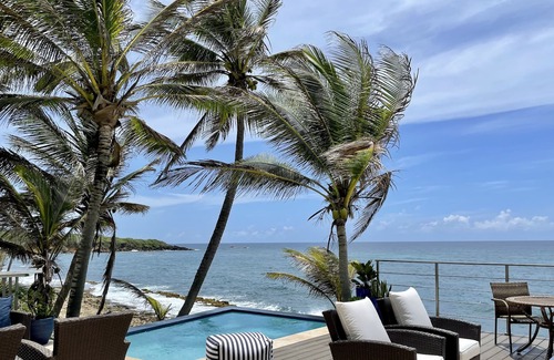 Sabana House | La Casita | Oceanfront Villa Dorado