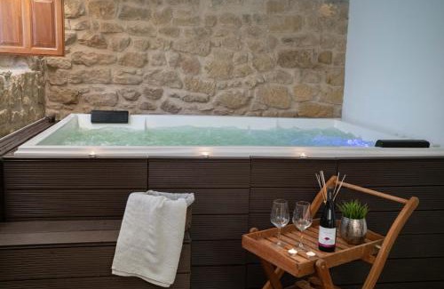 Ganuza House | La Casona de Alútiz & Bodega