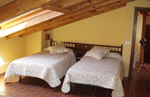 Villarmentero de Campos Hotel | La Casona de Doña Petra