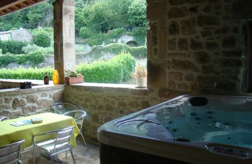 Sanilhac House | La Castanea Gîte de charme