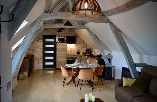 Lacroix-Saint-Ouen Apartment | La Charmeraie Wellness & SPA